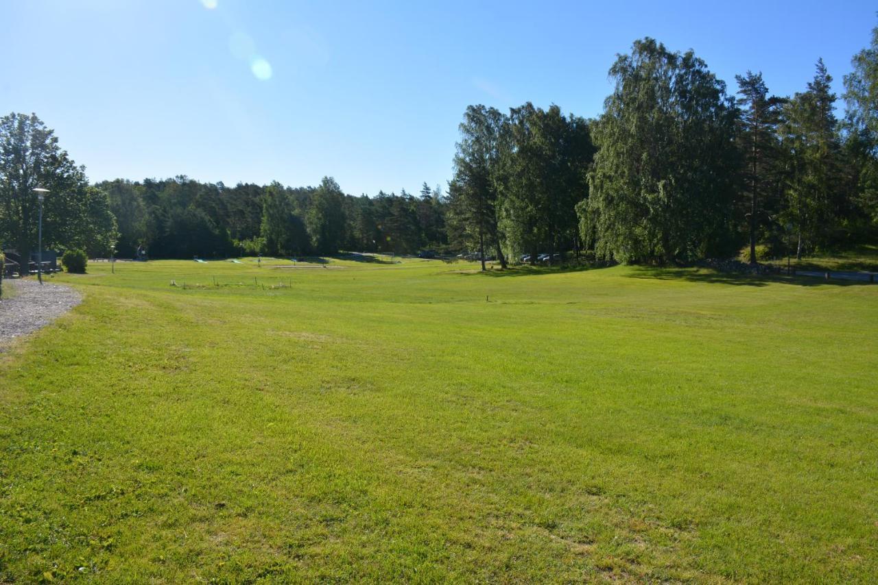 Hallestrand Vandrarhem Strömstad Екстериор снимка